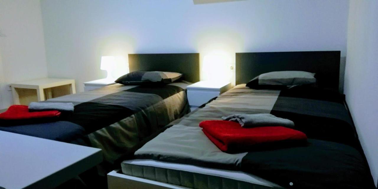 Pula Center Green Park Apartments And Rooms Esterno foto