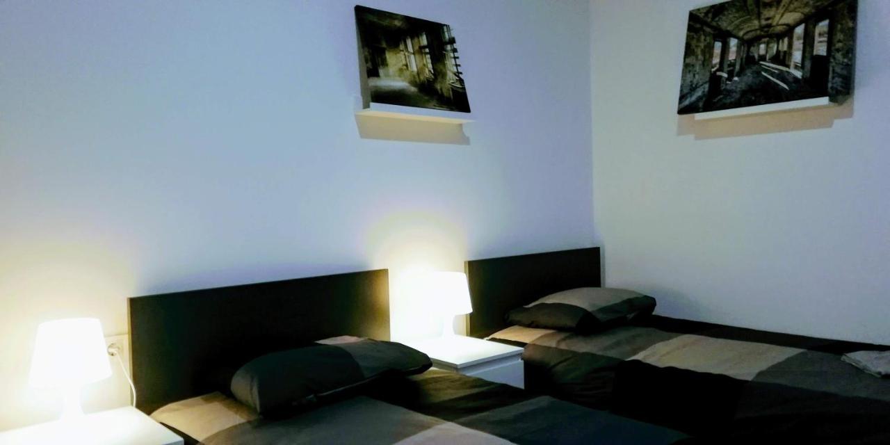 Pula Center Green Park Apartments And Rooms Esterno foto